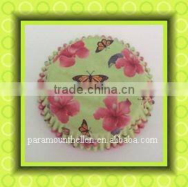 Dessert cup with printed flower patterns