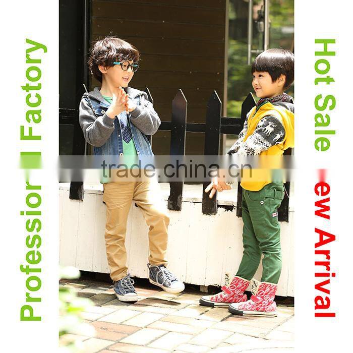 Wholesale kids apparel overruns from Chinese factory