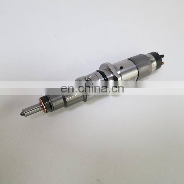 5263262 Excavator Diesel Engine Spare Part Fuel Injector