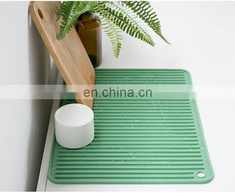 Kitchen use drain pad heat resistant cooking pot holder rectangular PVC dish drying mat