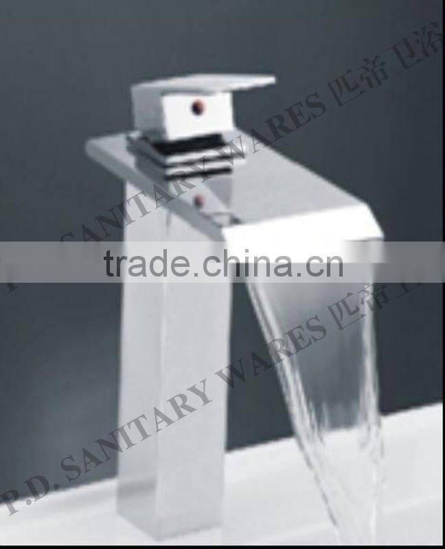 2011 Style Brass Basin waterall Faucet