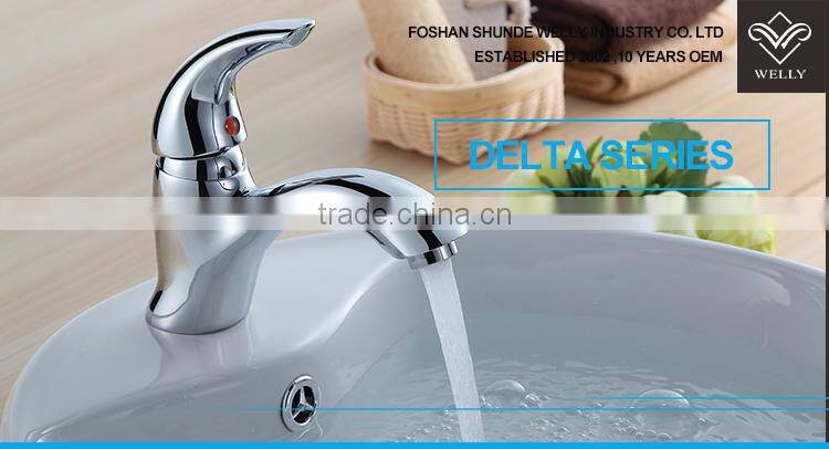 Alibaba Online Shopping Wall Mounted Shower Faucet With Kit
