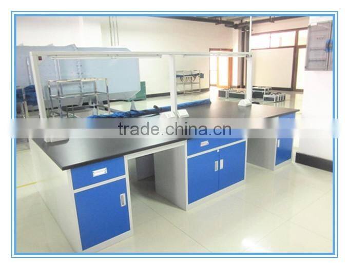 Laboratory workbench