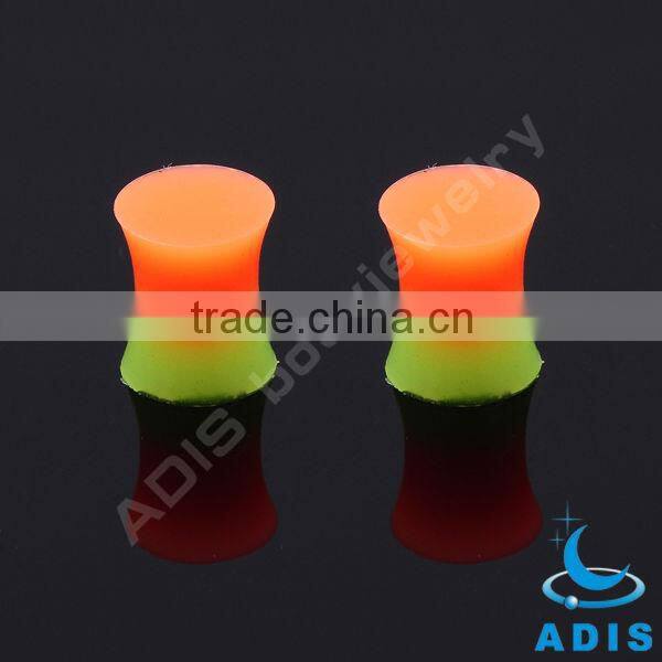 Beautiful wholesale custom fresh color soft body jewelry silicone plugs ear