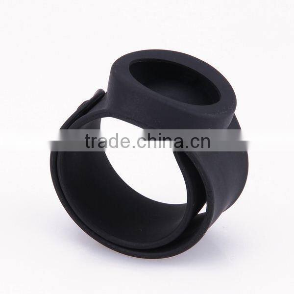water resistant feature slap watch,lovely silicone watch,slap silicon watch