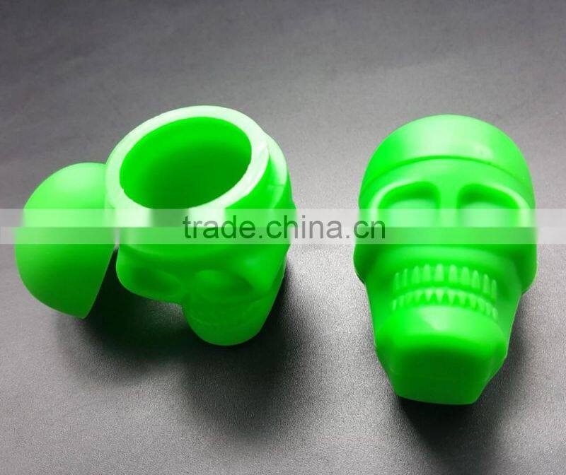 Ready-made USA Canada FDA food grade 15ml matte finish non stick skull new silicone jars