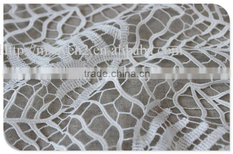 Fashion design hollow out water soluble austrian lace fabric in white