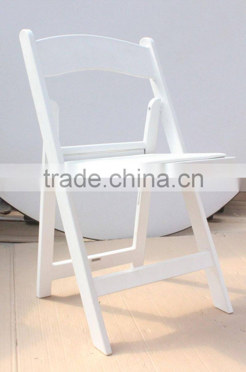 Elegant Folding & Padded Resin Wimbledon Chair