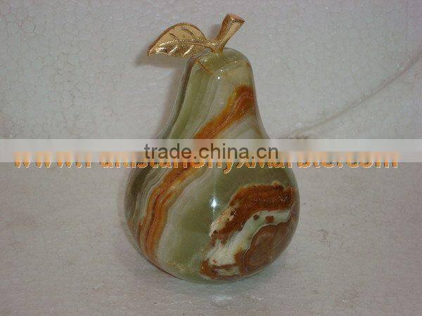 PAKISTAN SUPPLIER Natural Color KITCHEN AND DINING DECORATION ONYX PEAR WITH BRASS LEAF HANDICRAFTS
