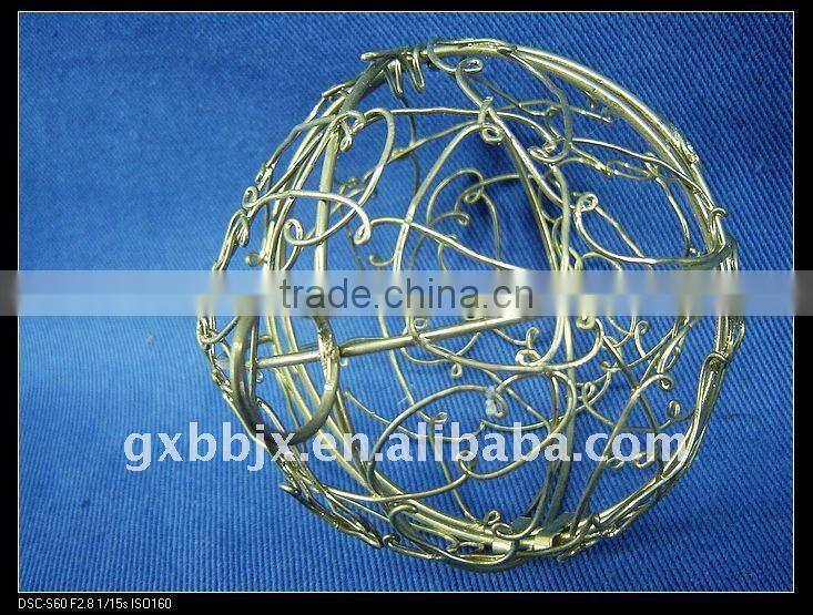 Gold iron decorative lighting ball set of two