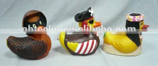 PVC crowned queen duck eco-friendly floating bath baby duck
