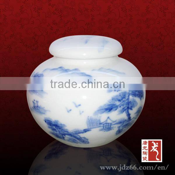Porcelain tea caddy small round ceramic tea can made in Jingdezhen