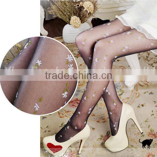 Summer ultra-thin lovely small broken flower jacquard pantyhose