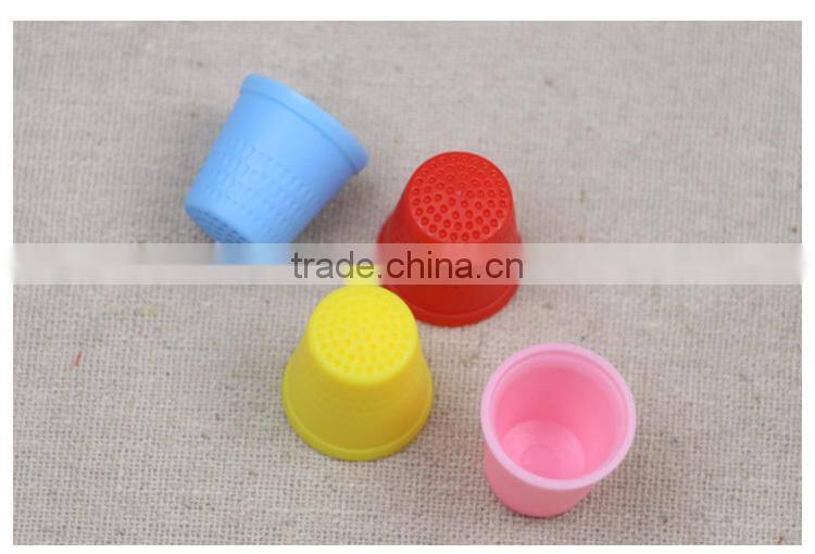 Hot Sale DIY Sewing Tools Mix Colors Plastic Sewing Thimble