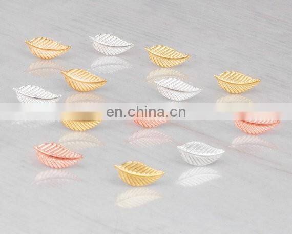 Hot sale zinc alloy leaf pendant stud earring small gold earrings