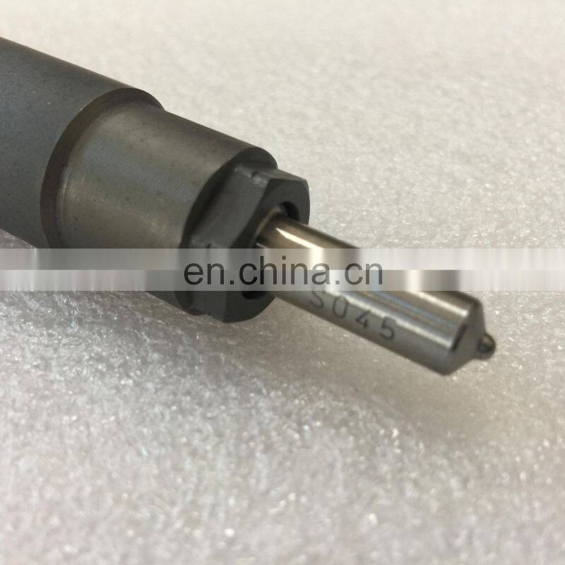 Genuine new fuel injector 1465A367