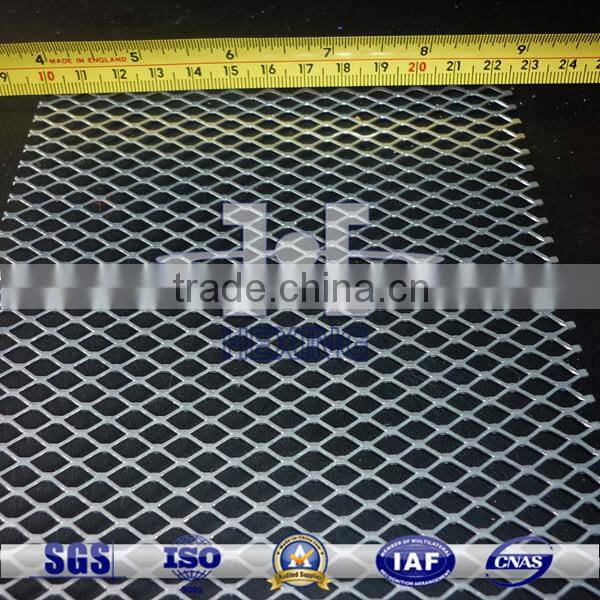 Diamond Hole Flattened Low Carbon Steel Expanded Metal Mesh