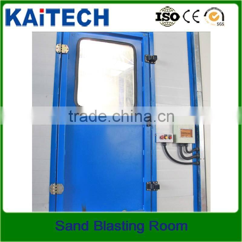 Environmentally Industry cleaning large parts: blasting room