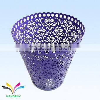 Beautifuy products supply flower shape decorative metal trash bin