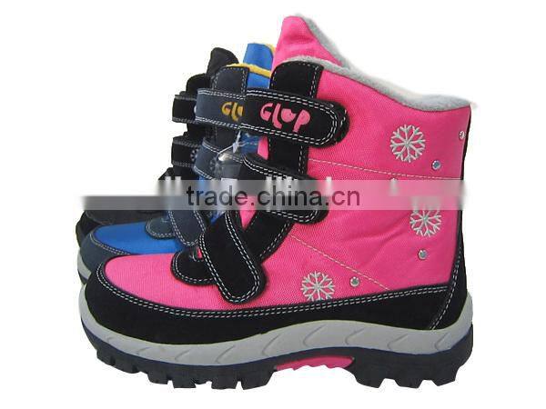 Latest children snow boots with high cut upper