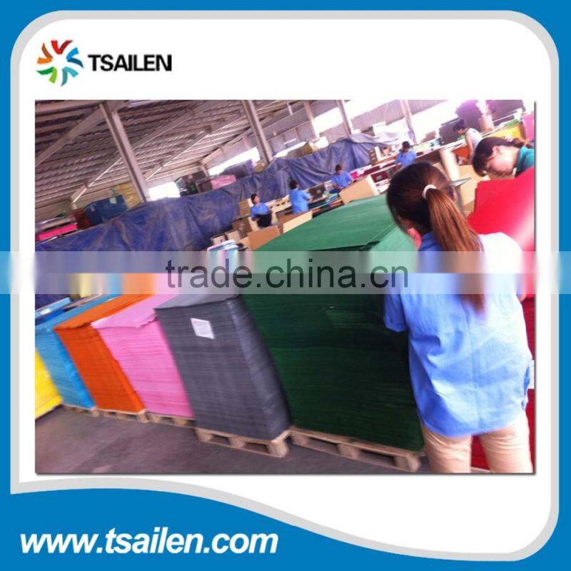 decorating coloured a4 paper