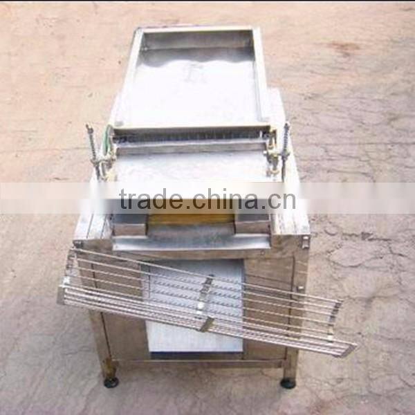 quail egg sheller/boiled egg shelling machine/quail egg shell peeling machine(whats app:0086-15639144594)