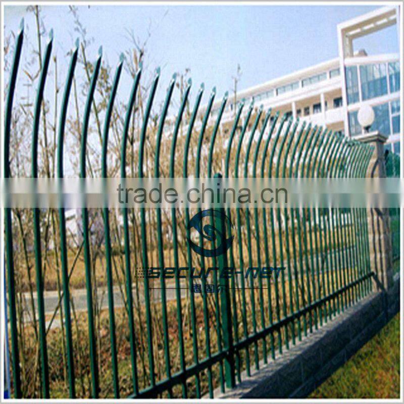 Curved top steel fence with hollow bar rails design