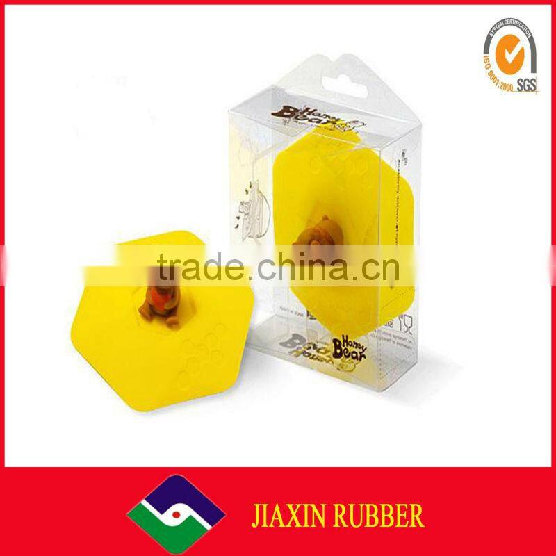 Collapsible rubber silicone cup holder