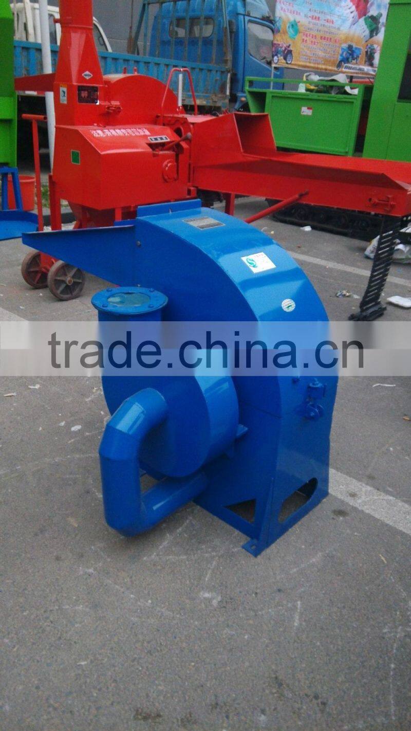 Farm use animal feed grinder