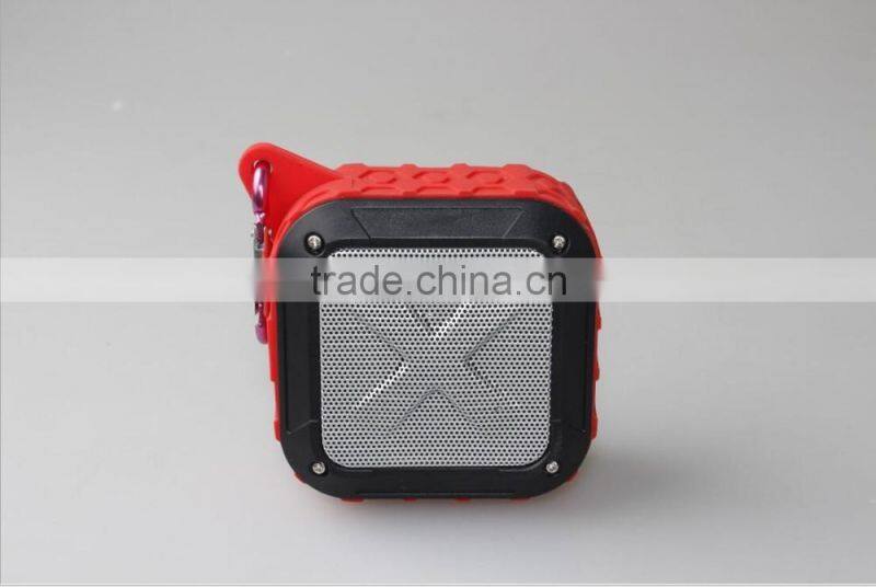 New Arrive Outdoor solar panels charge Bluetooth speaker solar waterproof stereo speaker