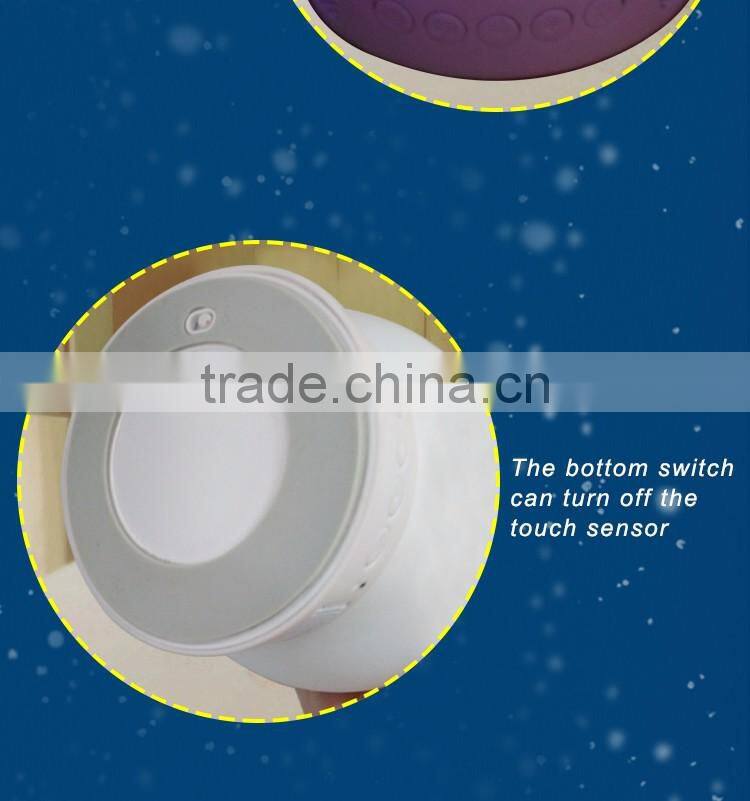 Christmas gift mini portable snowman shape bluetooth speaker with LED light