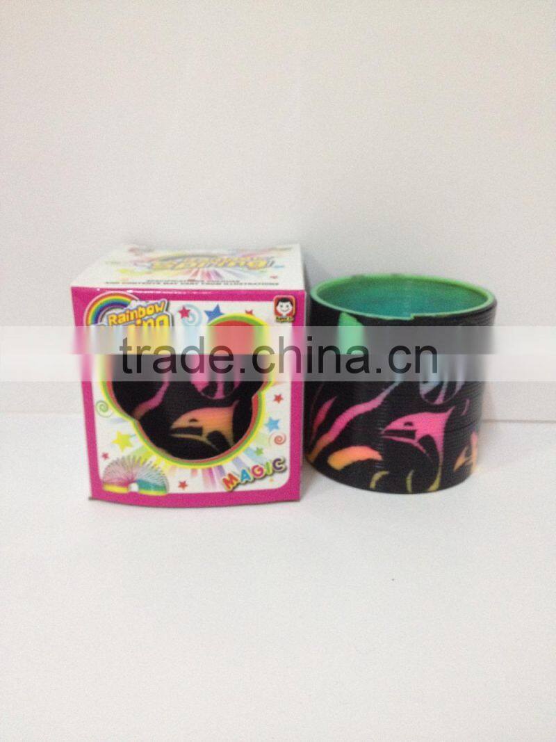 high quality colorful classic plastic rainbow spring with smile face/magic rainbow circle