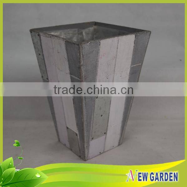 Advanced materials unique sturdy handmade wooden wall basket