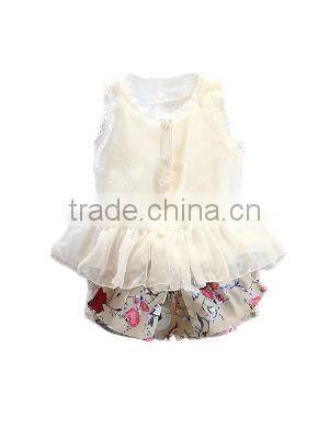 2017 Wholesale new arrival baby clothes organic printing white Little girls boutique custom girls clothing set