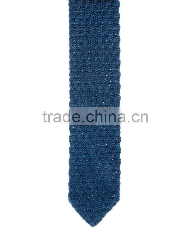 Knitted Tie With Point