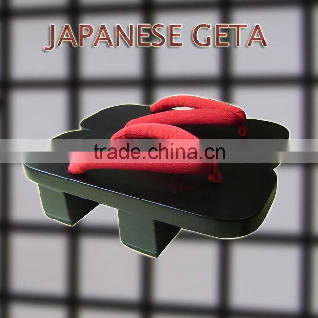 Traditional Lacquered Geta Sandals