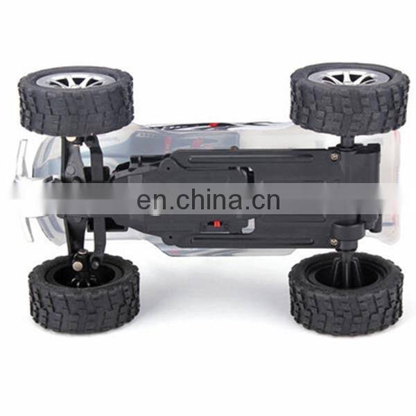 WL New model 2.4G 1:24 before turning full-scale high-speed car