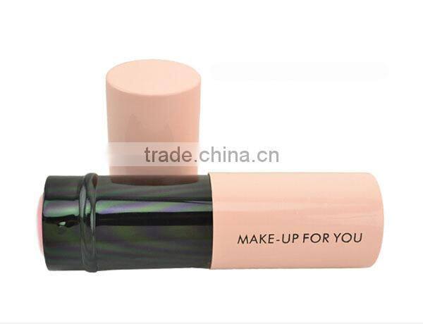 Retractable makeup brush