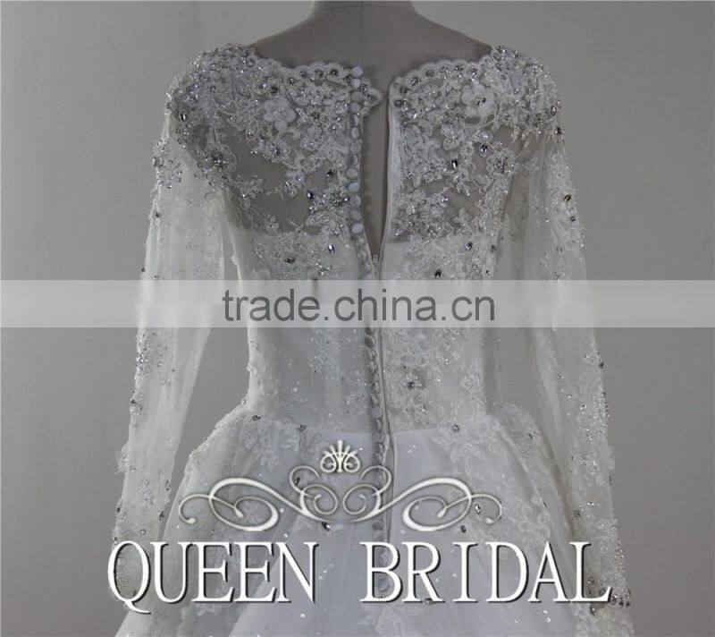 Long Sleeve Appliqued Lace Crystal Beaded Arabic Wedding Dress For Muslim Woman