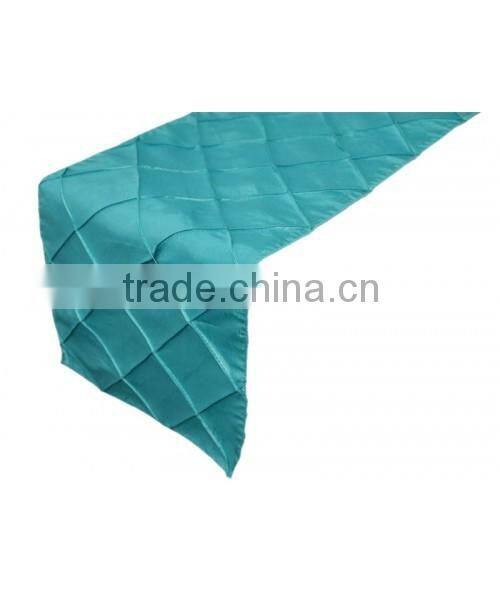 Good Price heat-resistant ivory table runner