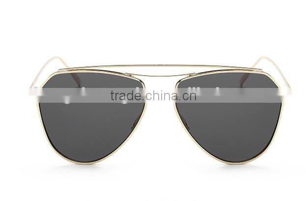 2016 fashionable UV400 polarized metal sunglass with custom logo