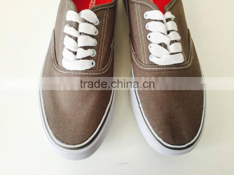 2016 bestseller beige canvas upper contrast lining white rubber outsole women vulcanized canvas casual shoes
