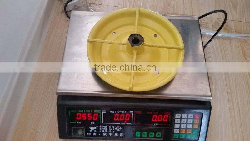 Peru Truper wheelbarrow wheel use different rim