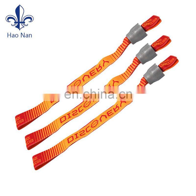 china custom design wristband with QR code