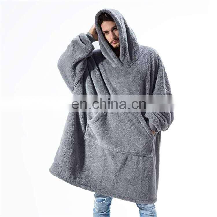 Factory Outlet 2021 Christmas Hooded Fashion Trend All-match Warm Outdoor Cool and Warm Lazy Hedging TV Blanket Couple Pajamas