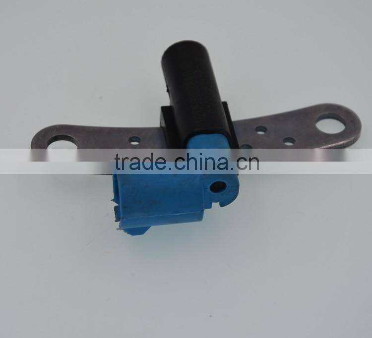 Crankshaft Position Sensor For Renault Dacia 8200643171