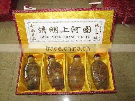 Chinese inside hand painted snuff bottle