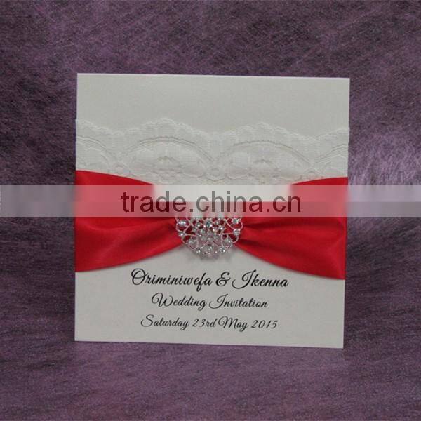 New arrival personalized white lace wedding invitations with pink ribbons & crystal brooches