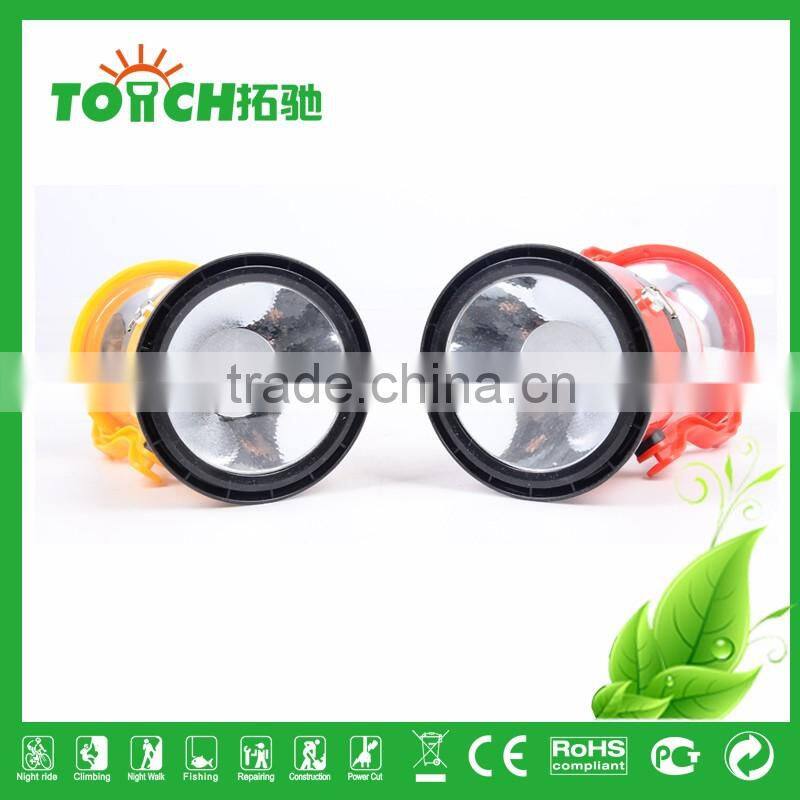 Vintage Design Red&Yellow Color ABS Plastic Lantern Solar LED Camping Light with 3w Torch Light