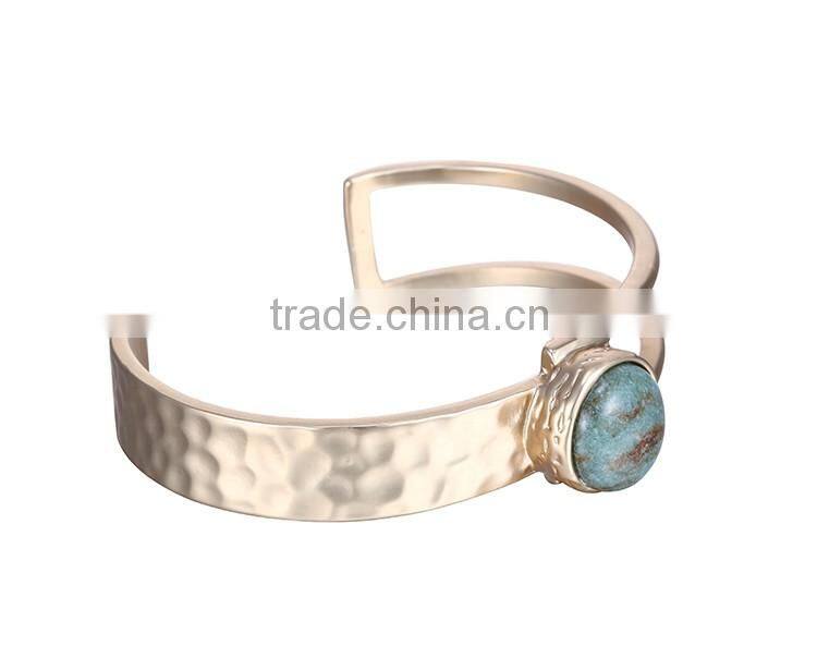 Bohemia ethnic jewelry golden bangle with green stone cuff bracelet jewelry for women